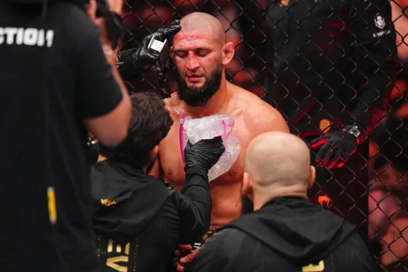 Chimaev muda para meio-pesados após derrota no UFC 328 agora quer subir de divisão