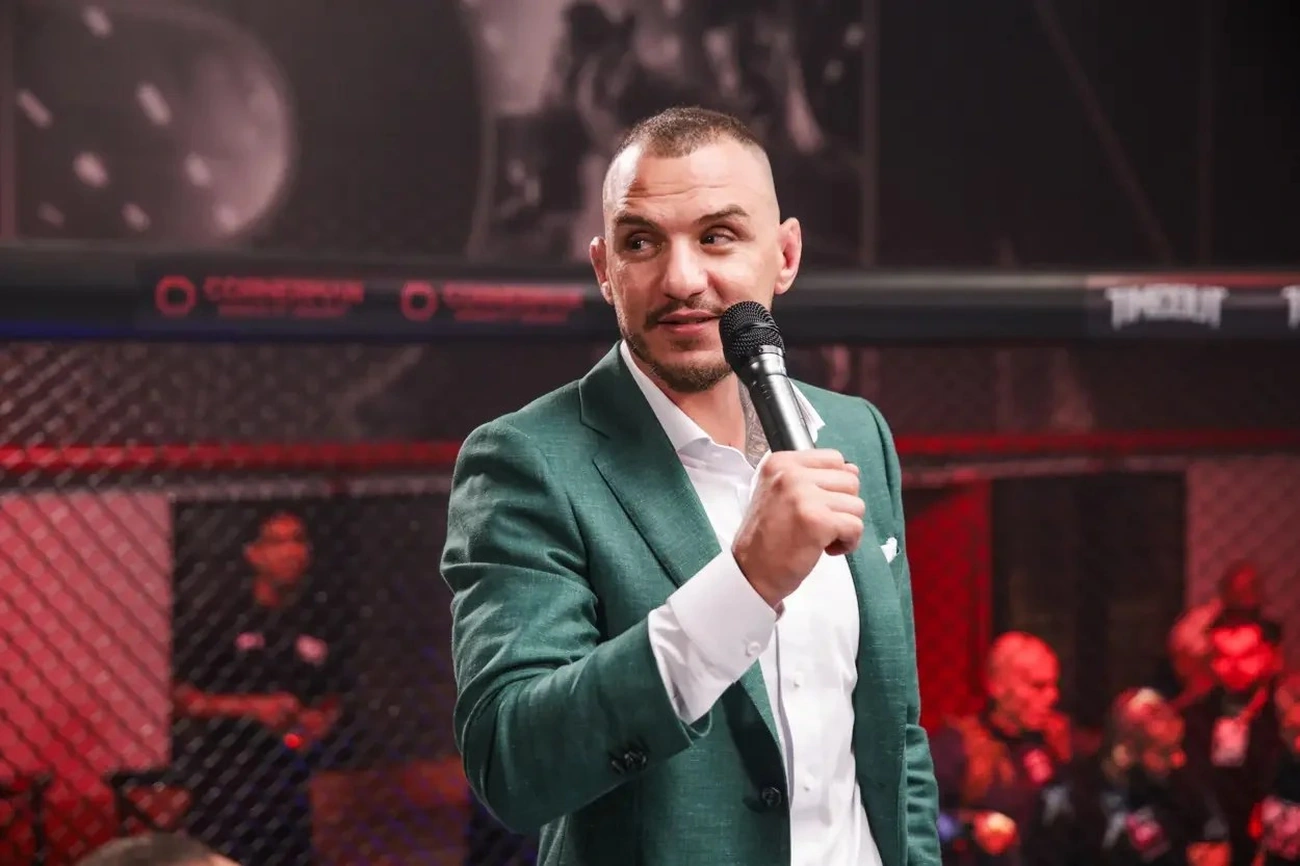 Moicano critica luta de Glover Teixeira agora