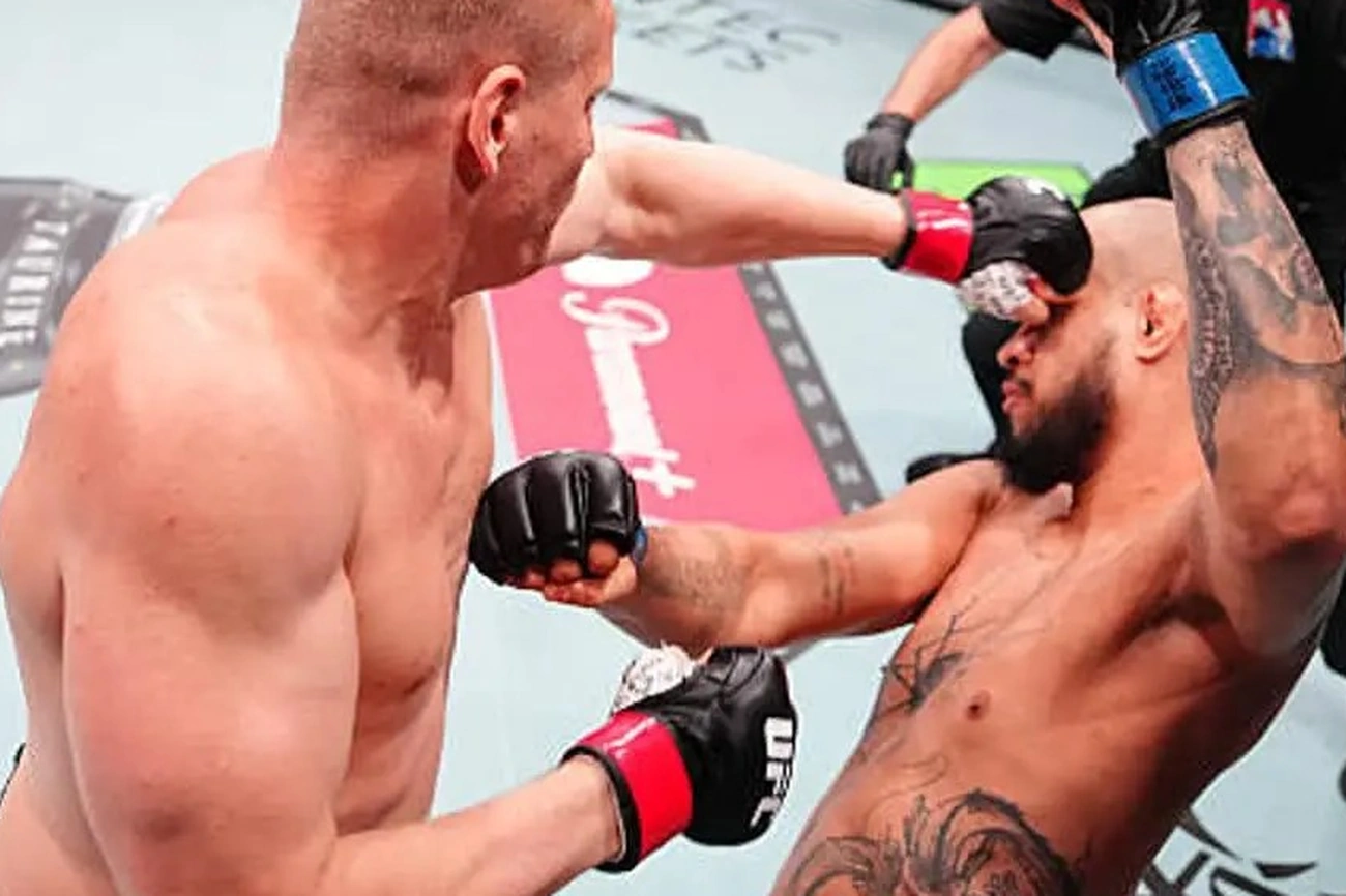 Xicão nocauteado em 39 segundos por Pavlovich no UFC Macau hoje