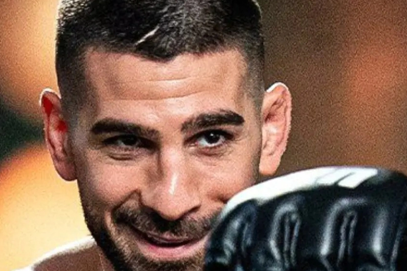 Treinador de Poatan revela poder de Topuria agora e o compara a Canelo