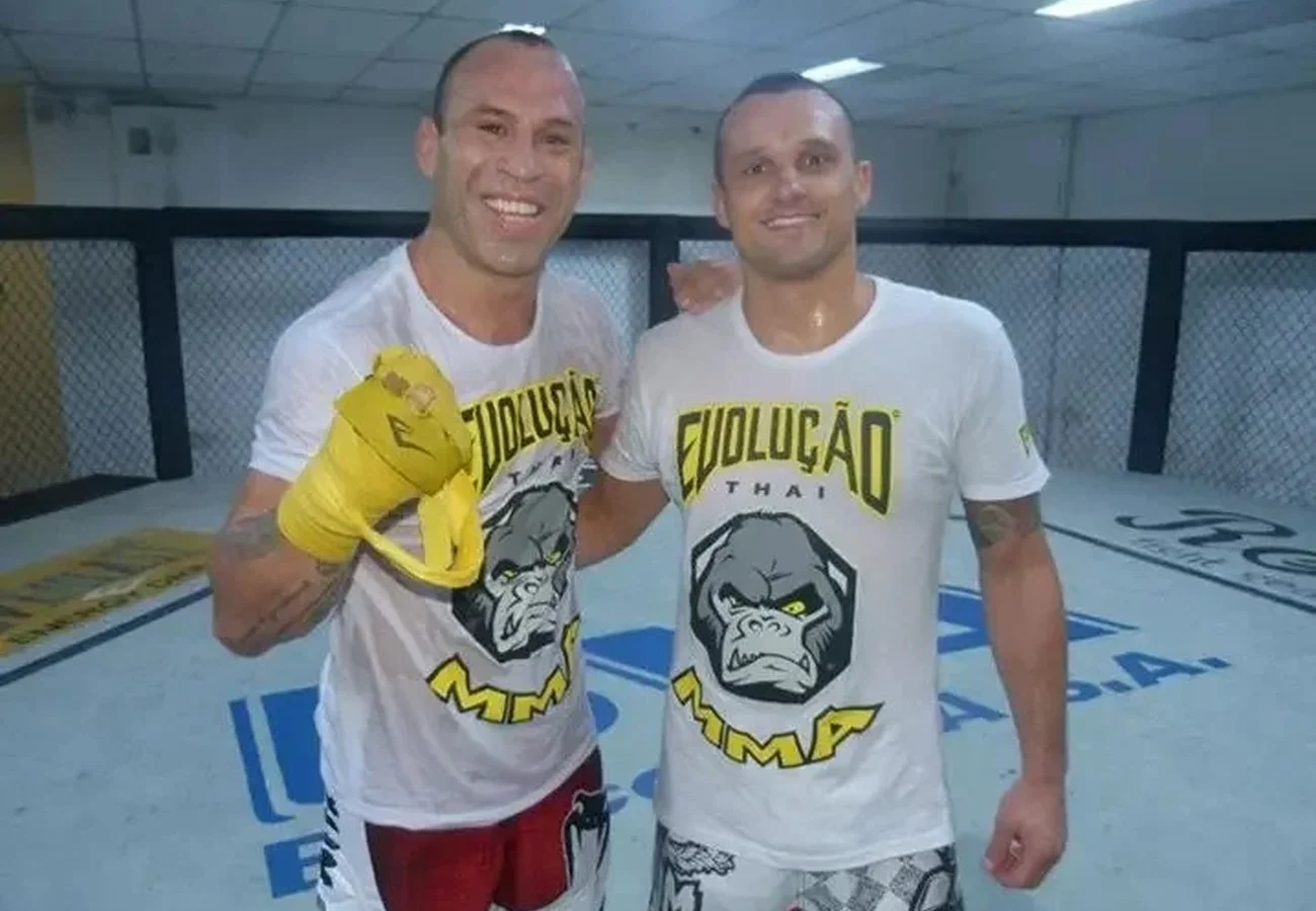 Treinador de Wanderlei Silva agora no Spaten Fight Night 3 após esclarecer conflito com Popó